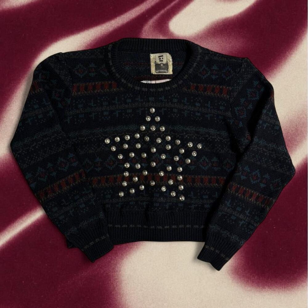 Vintage pearl star cutout sweater